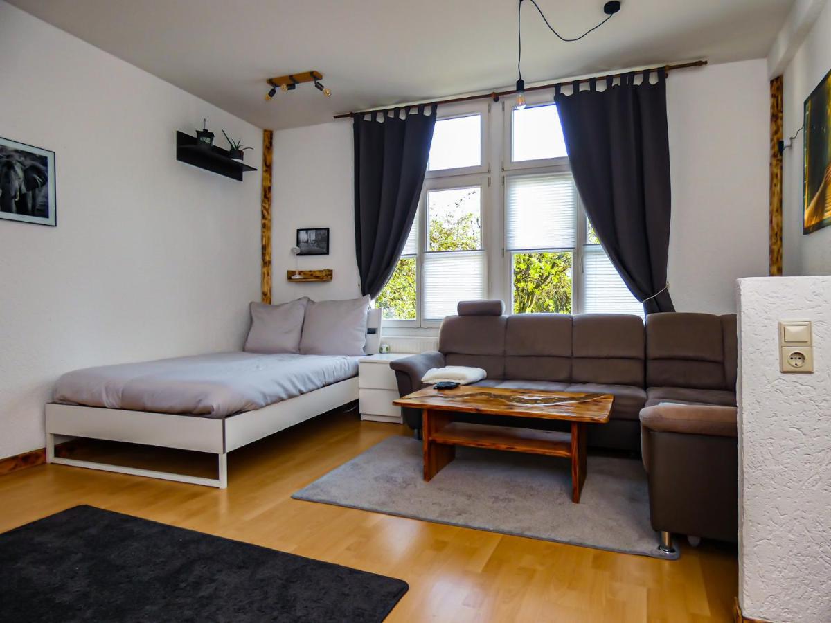 #111 - Lux-Flat Lennep - Altstadt - Netflix & Amazon Prime - Felswand レムシャイト エクステリア 写真